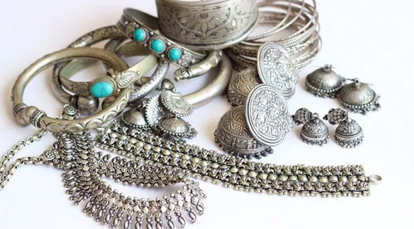 Sterling Silver vs. Pure Silver – Are You Paying More for Less?