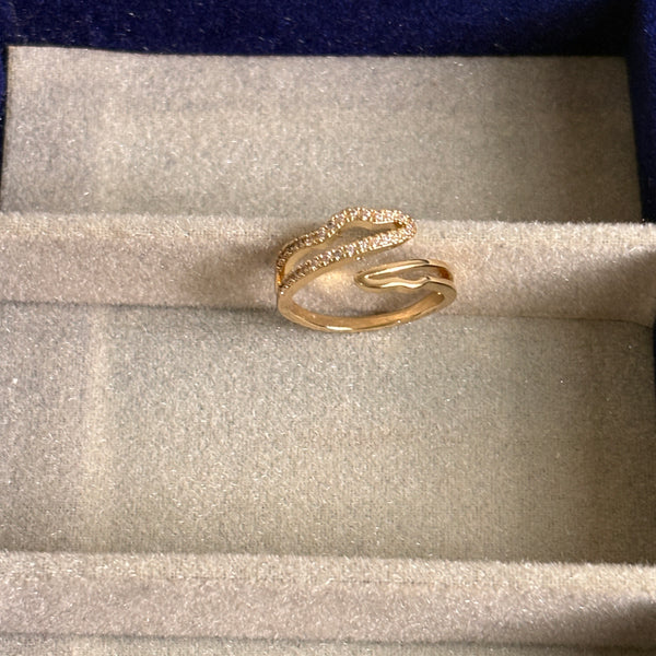 Wave Sparkling Band Ring for women – Anti-Tarnish, Adjustable, Everyday Elegance