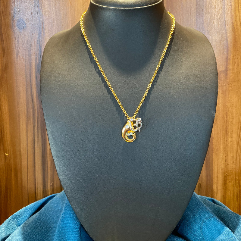 Immer Gold-Plated Sterling Silver Pendant with Intricate Detailing