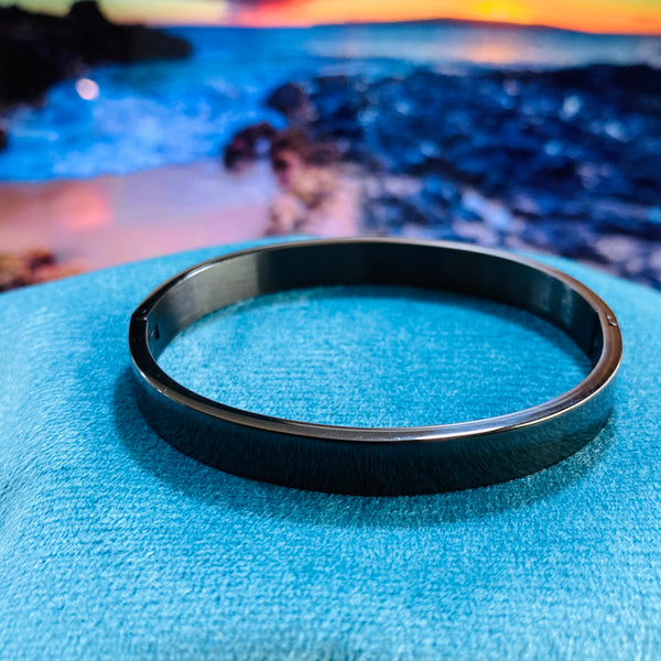 Stainless Steel Sirius Openable Oval Kada Bracelets | Bracelet for Men and Boys - Black Kada | Waterproof, Anti-tarnish, Rust-free | 8 mm Bracelets for Men